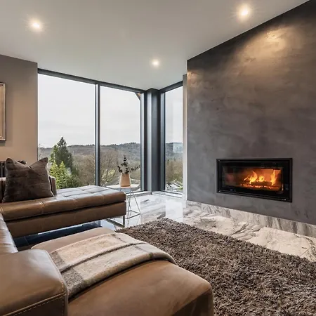 Midways, Stunning Retreat In The Heart Of *
