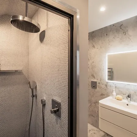 Nyaraló Midways, Stunning Retreat In The Heart Of *