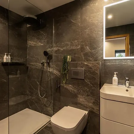 Holiday home Midways, Stunning Retreat In The Heart Of Bowness-on-Windermere